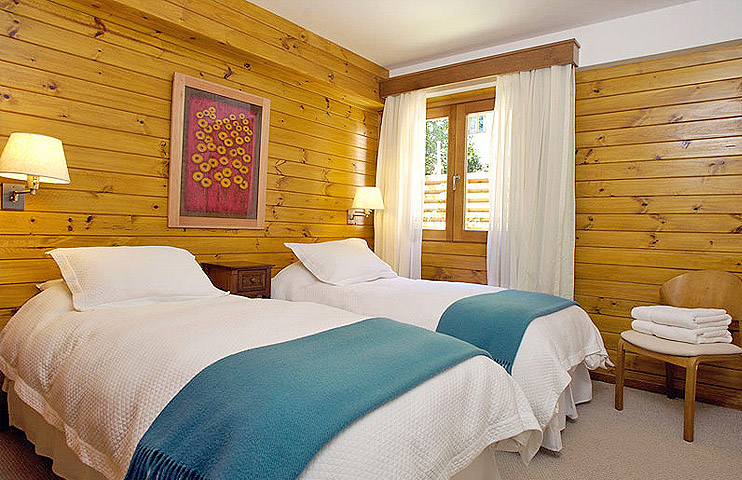 Creative Apart Hotel Le Temps Des Cerises with Modern Futniture